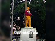 Viral: Man caught putting his own shirt on Manuel Quezon statue