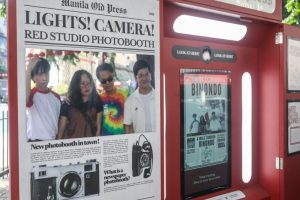 Binondo photobooth lets Pinoys appear on newspaper front page