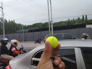 Motorist raises concern over stray golf balls near Camp Aguinaldo