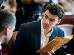 Mangione, accused insurance CEO killer, could face hurdles with mental breakdown defense