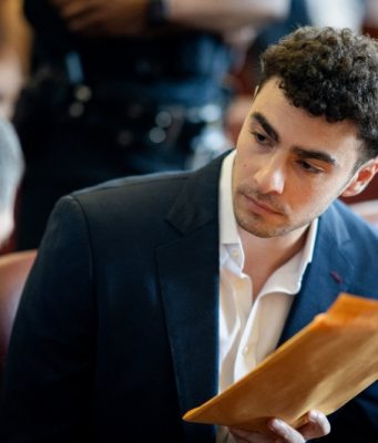 Mangione, accused insurance CEO killer, could face hurdles with mental breakdown defense