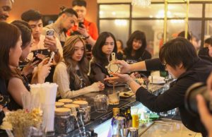 World Gin Day spotlights GSM Bar Academy’s bartender training program