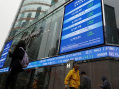 Foreigners dump Asia stocks at record pace as AI winners get crowded Hong Kong_stocks