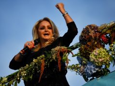 Bonnie Tyler, singer of ‘Total Eclipse of the Heart’, dies at 75